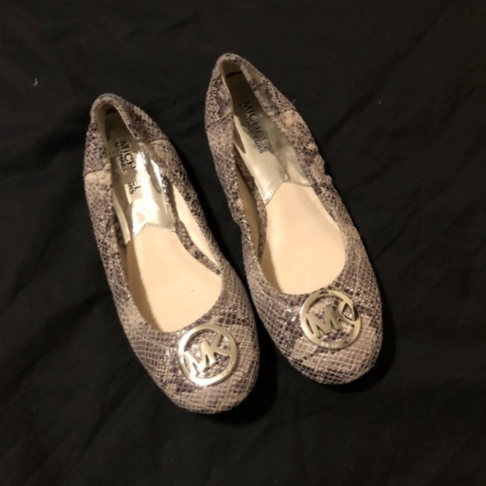 Stunning and rare Michael Kors snake skin flats with silver hardware